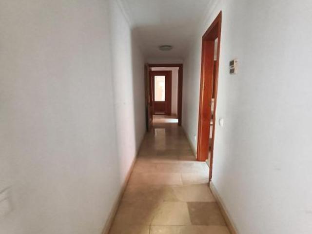 Piso en Valdeolleros