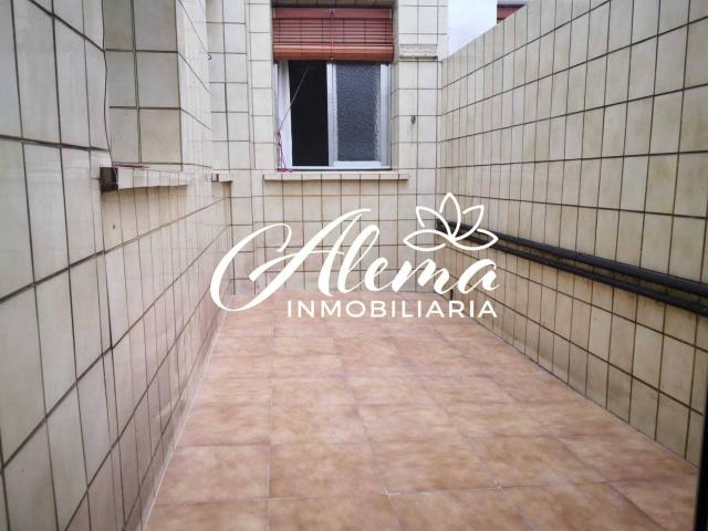 PISO EN VALDEOLLEROS JUNTO AL VIAL NORTE