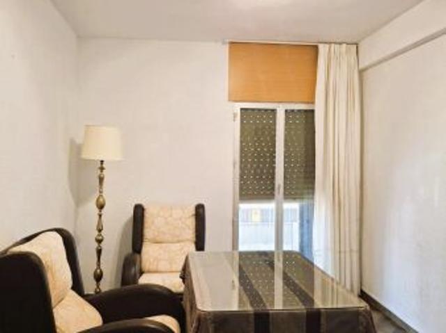 Piso en Valdeolleros Sin Muebles