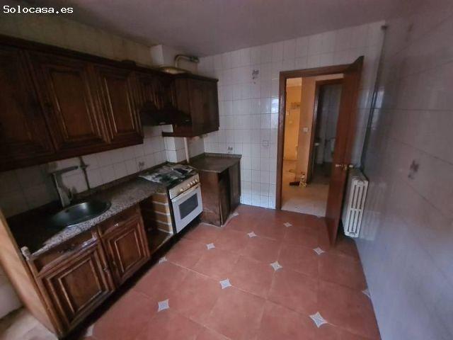 PISO EN VEGA DE ESPINAREDA