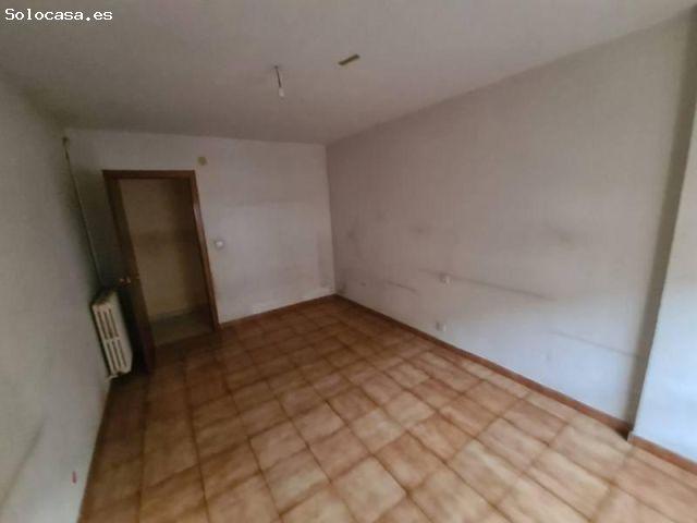 PISO EN VEGA DE ESPINAREDA