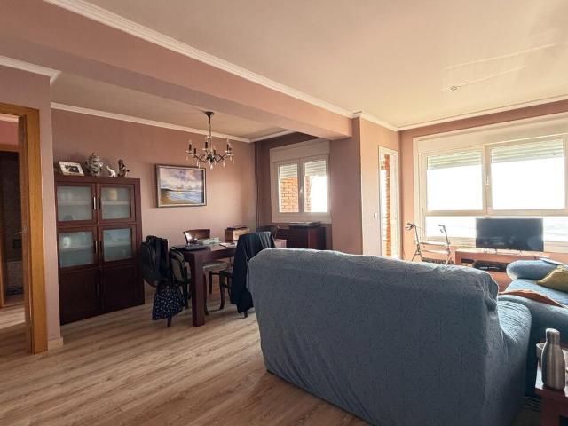 Piso en venta, A Sagrada Familia, Vigo