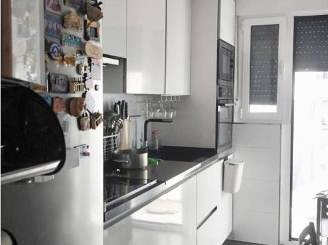 PISO EN VENTA AL LADO DEL AMBULATORIO DE LA PALOMERA