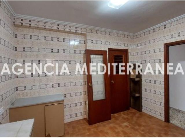 Piso en venta con terraza en Vilamarxant
