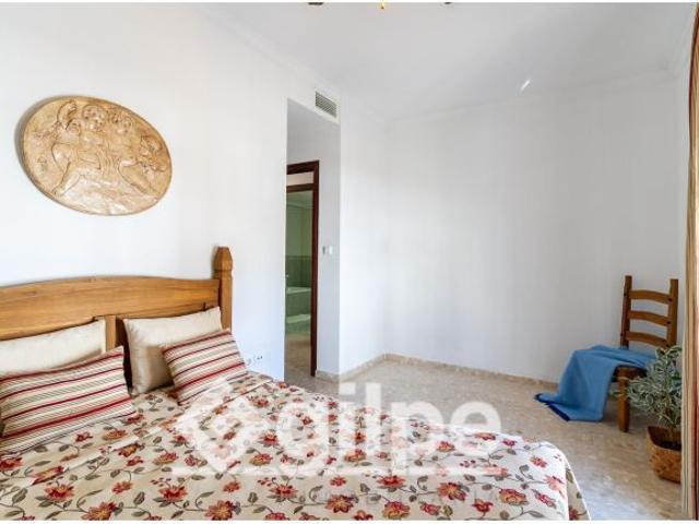 Piso en venta con ascensor en Marchena