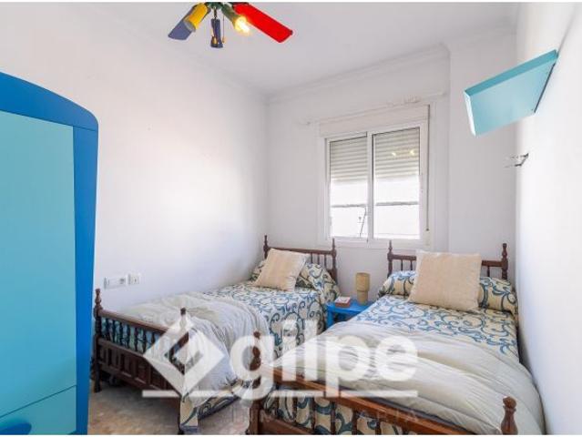 Piso en venta con ascensor en Marchena
