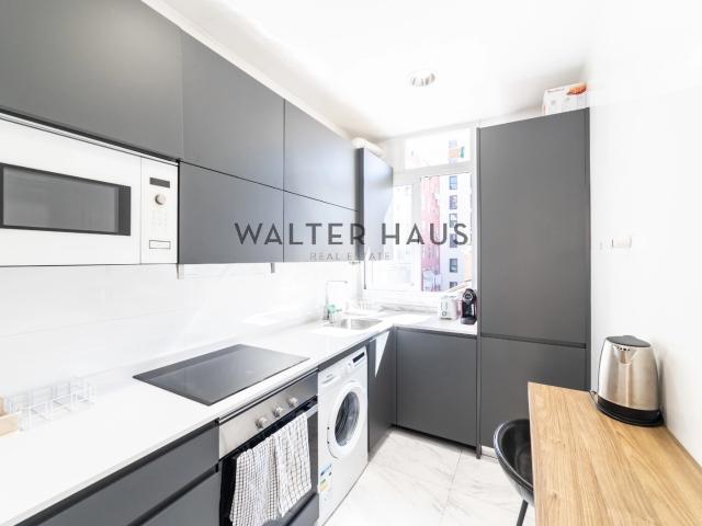 Piso en venta con balcón en Argüelles, Madrid