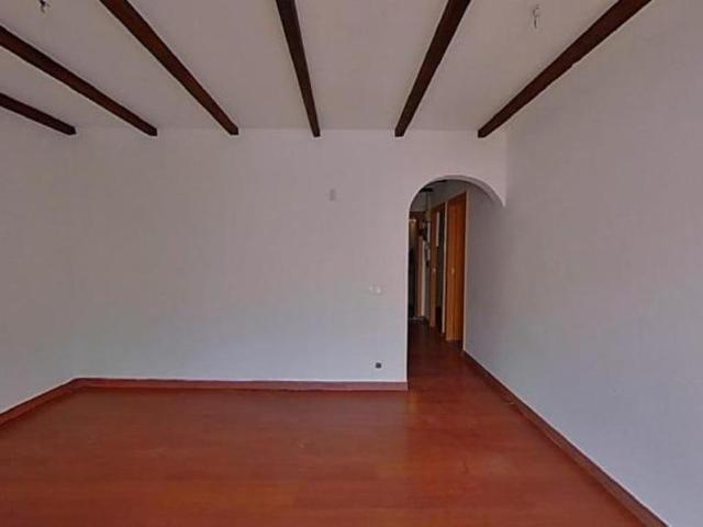 PISO EN VENTA CON INQUILINO EN C/ UNIÓ PREMIÀ DE MAR