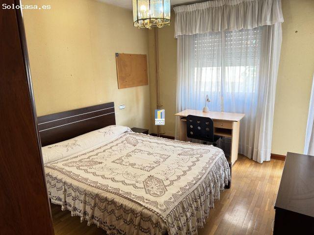 PISO EN VENTA DE 3 DORMITORIOS EN ZONA CENTRO, ZAMORA