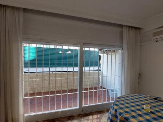 Piso en Venta de 3 habitaciones en Los Boliches, Fuengirola Málaga, en el Edificio Internacional