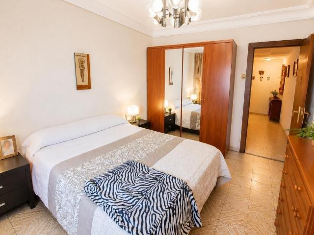 Piso en venta, Delicias Delicias, Zaragoza