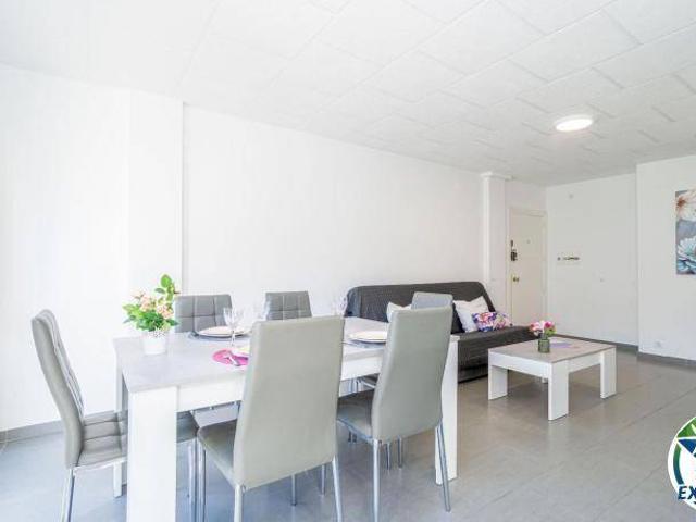 Piso en Venta en Muga Gran Reserva Badia