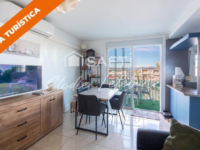 Piso en Venta en Muga Gran Reserva Badia