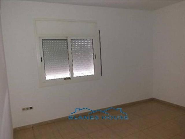 Piso en Venta en Maçanet de La Selva