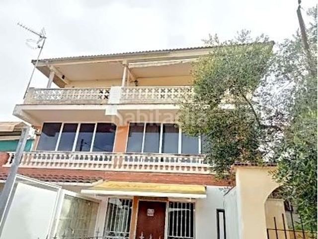 Piso en venta en Maçanet de la Selva, Residencial Park. Gran oportunidad de comprar un piso de cuatro habitaciones en la localidad de Macanet De La Selva en Gerona. No dejes pasar esta. Pisos Maçanet.