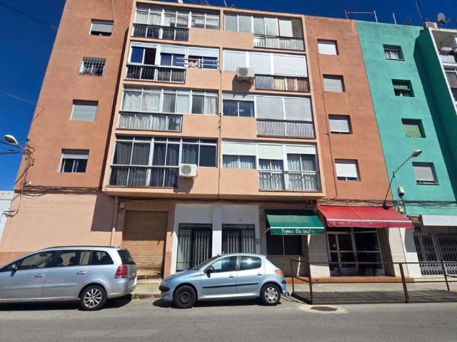 Piso en Venta en Madrigal