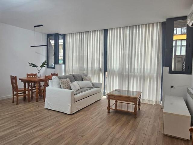 Piso en venta en Madrid de 92 m2