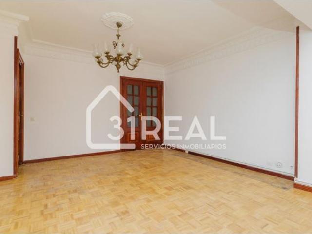 Piso en Venta en Madrid de las Caderechas, Madrid