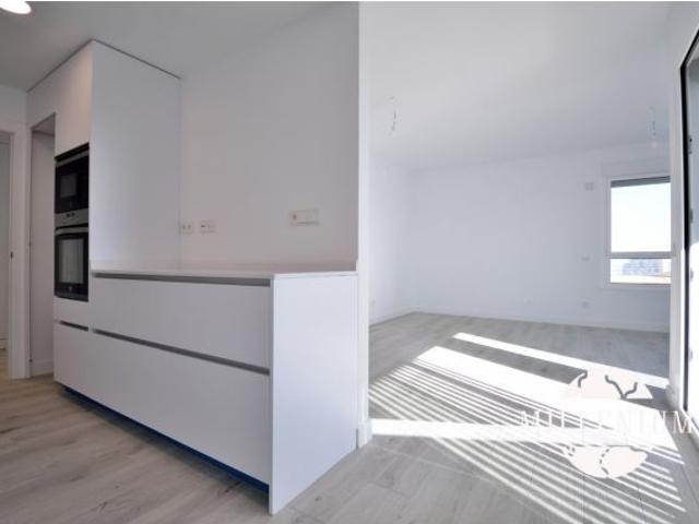 Piso en Venta en Madrid de las Caderechas, Madrid