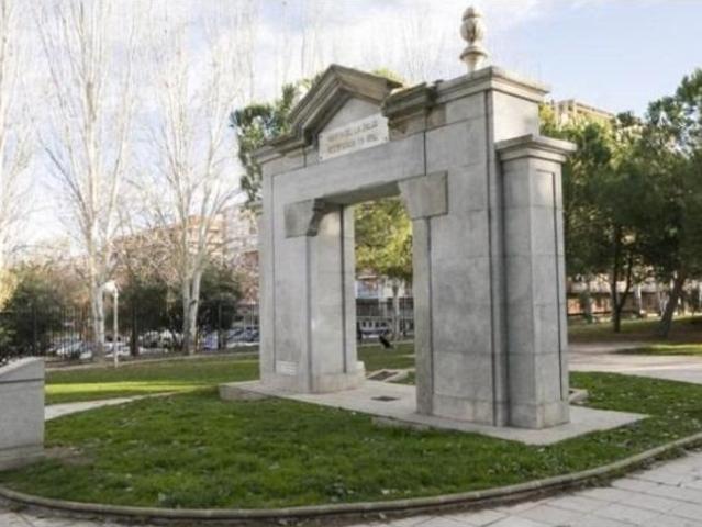 Piso en Venta en Madrid de las Caderechas, Madrid