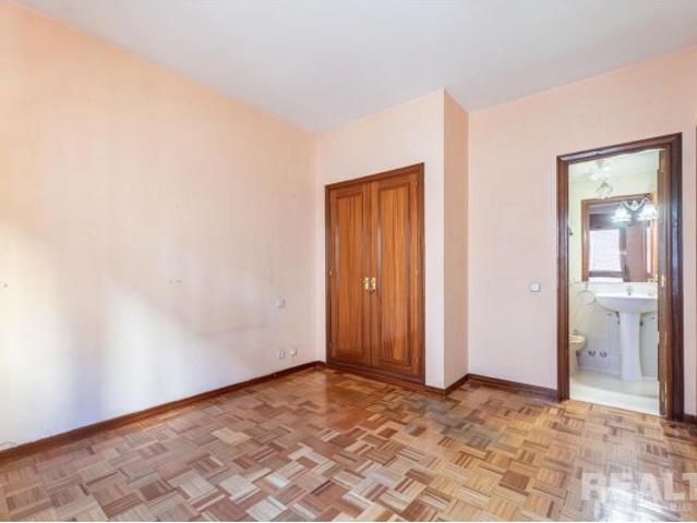 Piso en Venta en Madrid de las Caderechas, Madrid