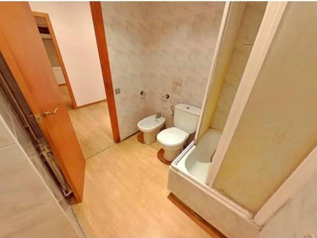Piso en Venta en Madrid de las Caderechas, Madrid