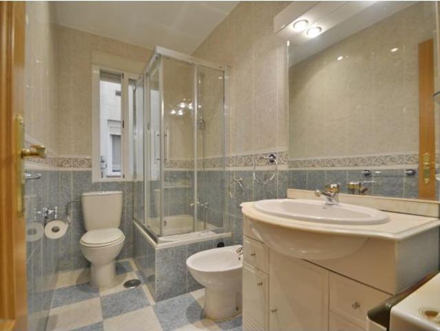 Piso en Venta en Madrid de las Caderechas, Madrid