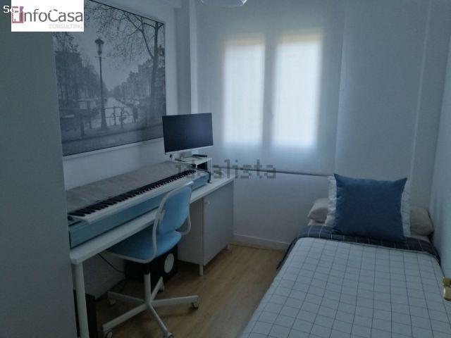 Piso en Venta en Madrid de las Caderechas, Madrid