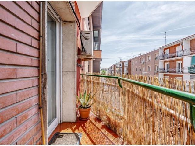 Piso en Venta en Madrid de las Caderechas, Madrid