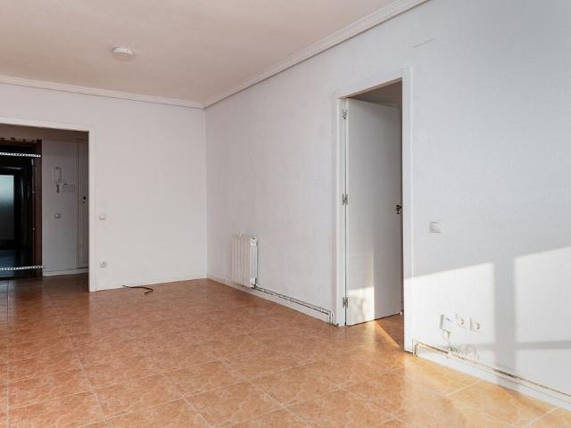 Piso en Venta en Madrid Madrid CARABANCHEL