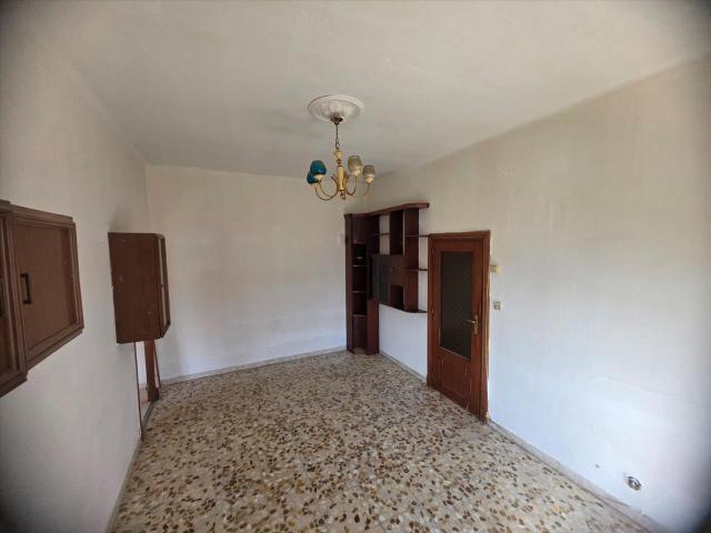 Piso en venta en Madrid, Madrid en Calle Manganeso