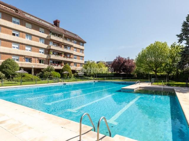 Piso en venta en Majadahonda, Casco Antiguo. Piso en venta en Majadahonda. Pisos.