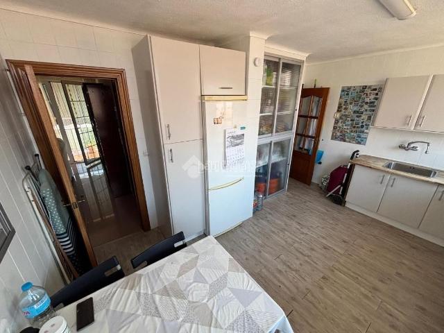 Piso en venta en Málaga, Barrio de Ciudad Jardín. Piso en venta en Málaga. Pisos.