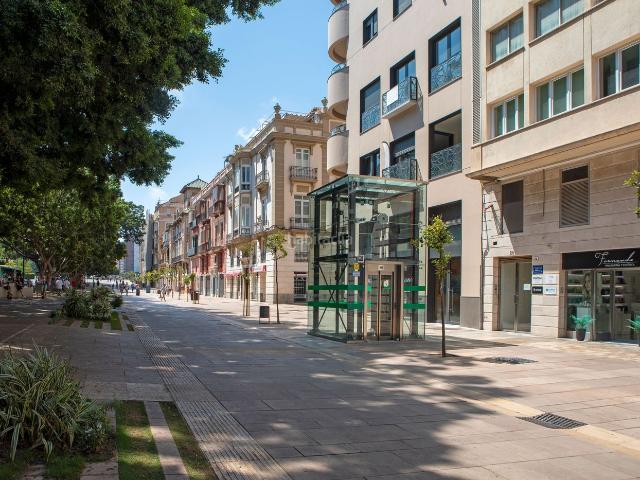Piso en venta en Málaga, Centro Histórico. Venta vivienda en centro histórico Obra Nueva. Pisos.