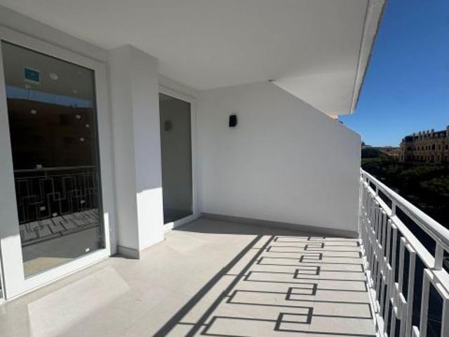 Piso en Venta en Málaga del Fresno, Málaga