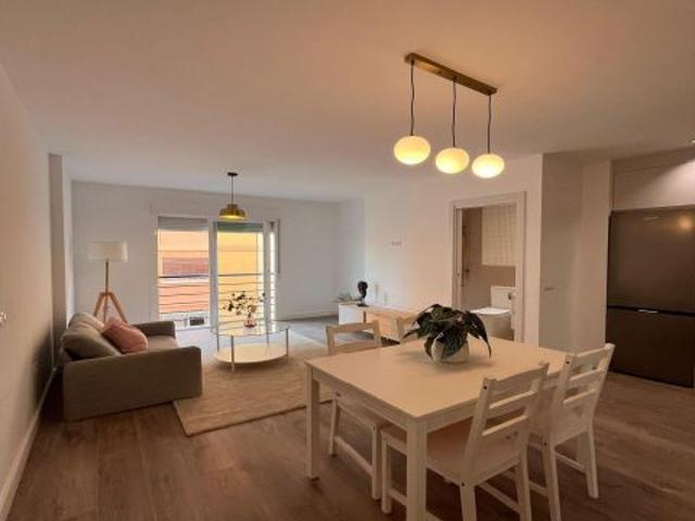 Piso en Venta en Málaga del Fresno, Málaga