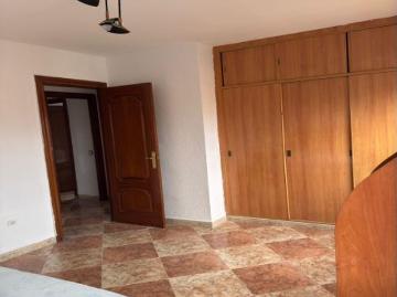 Piso en Venta en Málaga del Fresno, Málaga