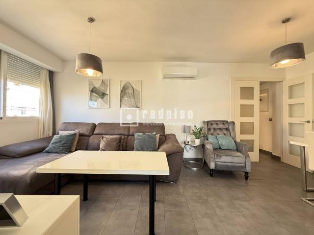 Piso en venta en Málaga, Parque Ayala Jardín de la Abadía Huelín. Precioso piso en venta en Huelin. Pisos.