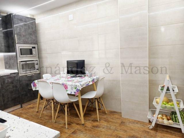 Piso en venta en Málaga, Portada Alta Pol. Crta. De Cártama. Amplio Piso de 3 dormitorios frente al CaixaForum!. Pisos.