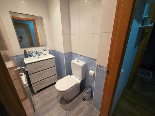 Piso en venta en Manlleu. Manlleu Piso seminuevo en venta. Pisos.