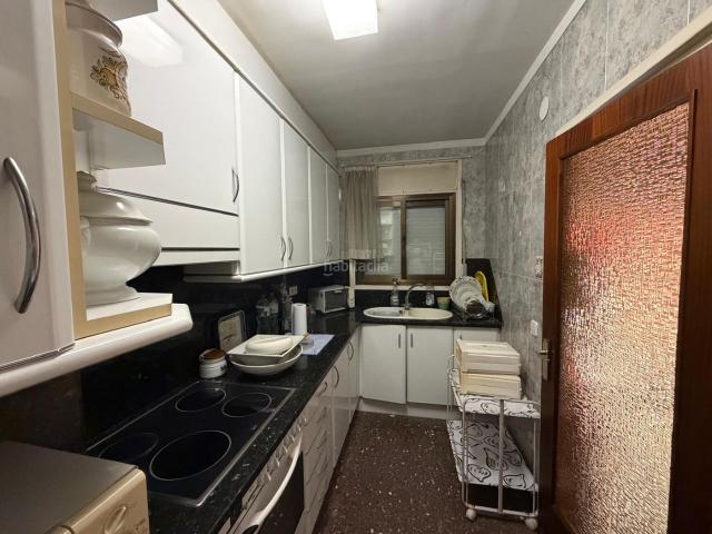 Piso en venta en Manlleu. Pis ampli. Pisos.