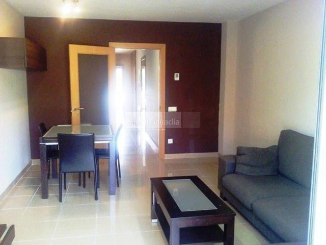 Piso en venta en Manlleu. PISO CON EXCELENTES ACABADOS IDEAL PARA INVERSORES!. Pisos.