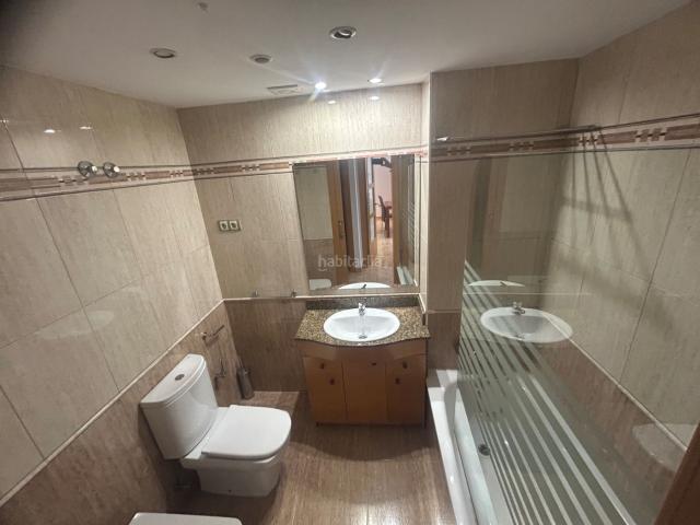 Piso en venta en Manresa, Carretera de Vic Remei. piso en perfecto estado de conservación año 2006 de 3 habitaciones. Pisos.