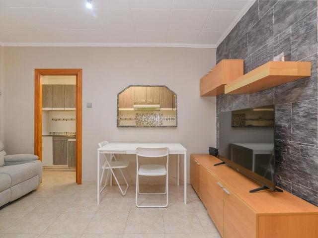 Piso en venta en Manresa, Barri Mion Puigberenguer. ATENCIÓN INVERSORES! Piso alquilado en Zona Universitaria de Manresa. Pisos.