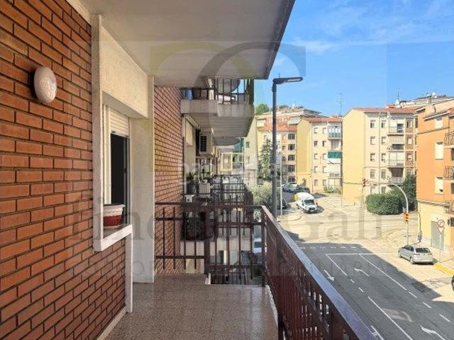 Piso en venta en Manresa, Bases de Manresa Carretera de Santpedor. Manresa La Parada Piso de 3 habitaciones, 2 balcones, parking y trastero incluidos. Pisos.