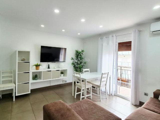 Piso en venta en Manresa, Bases de Manresa Carretera de Santpedor. Piso reformado de tres habitaciones. Pisos.