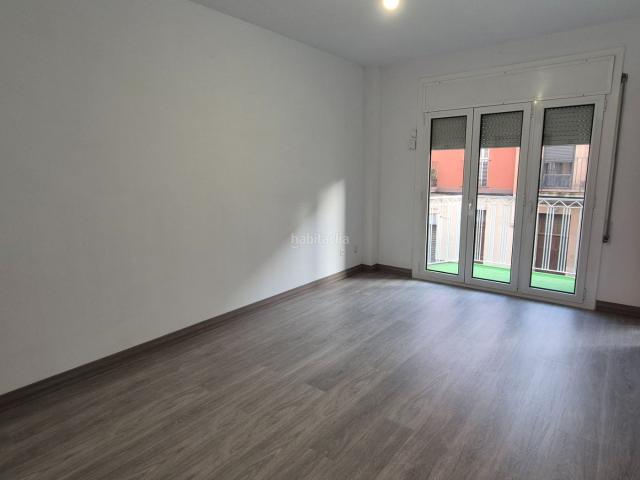 Piso en venta en Manresa, Escodines. Pîso en Sagrada Familia. Pisos.