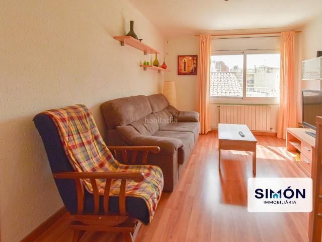 Piso en venta en Manresa, Escodines. Piso exterior de 3 habitaciones en Oms i de Prat con ascensor!. Pisos.