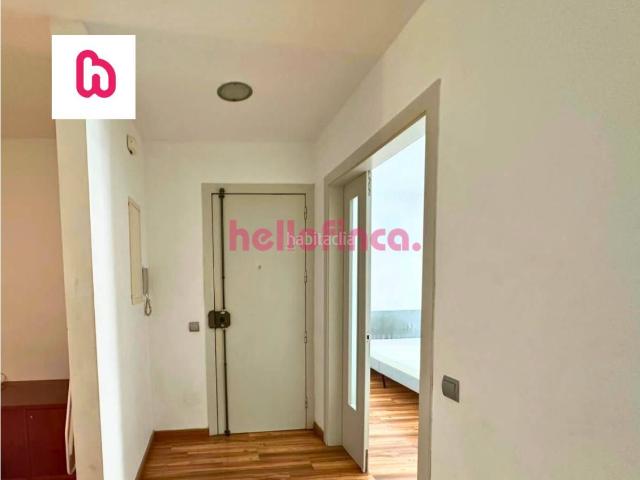Piso en venta en Manresa, Poble Nou. Priso reformado con balcón en el centro de Manresa. Pisos.