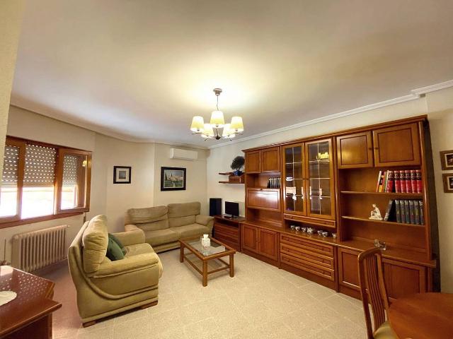 Piso en Venta en Manzanares